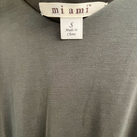 Miami Olive Green Maxi Romper with Flutter Sleeves and Crew Neck - Picture 4 of 4